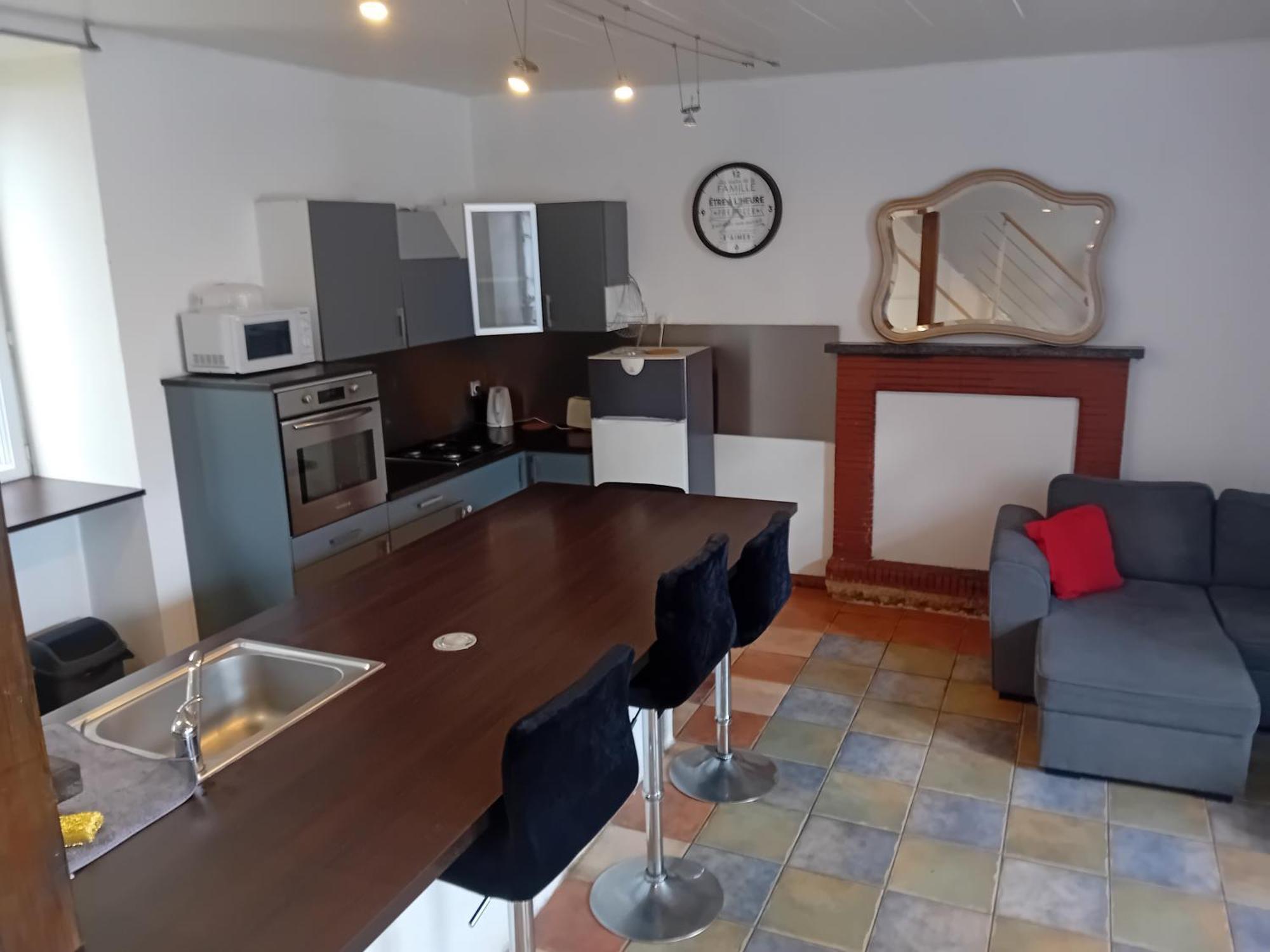 Maison De Bourg Dingé 外观 照片